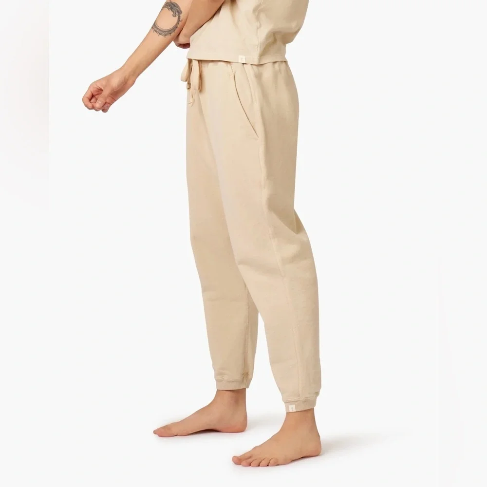 TKEES Core Jogger Latte 1/S